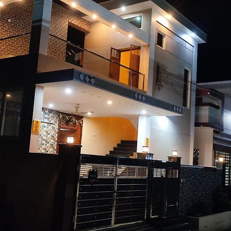 Jo'S Homestay Tiruvannámalaj Kültér fotó