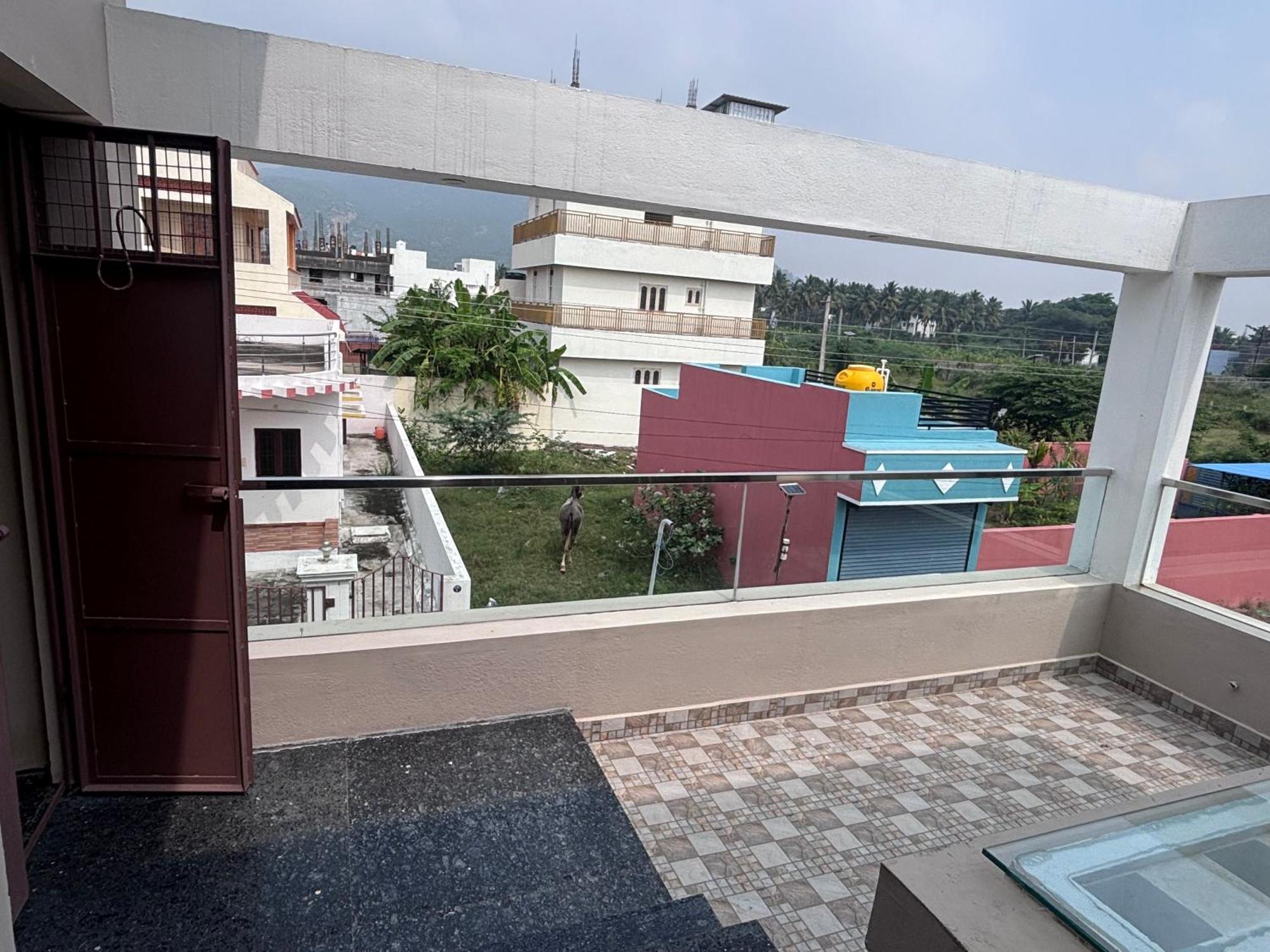Jo'S Homestay Tiruvannámalaj Kültér fotó