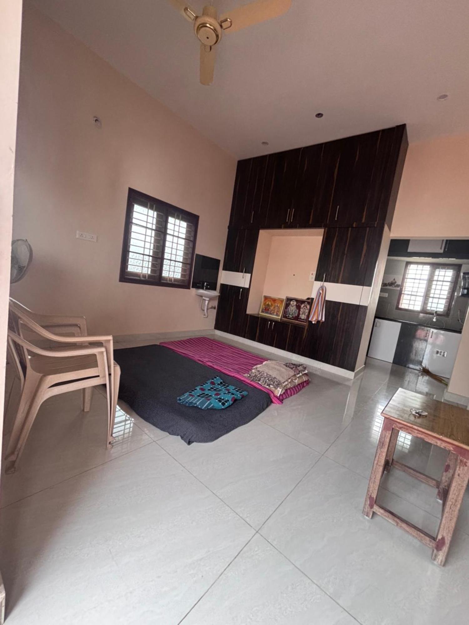 Jo'S Homestay Tiruvannámalaj Kültér fotó